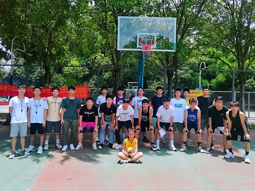 籃球場(chǎng)規則詳細講解_籃球講解規則詳細介紹_籃球講解規則詳細視頻