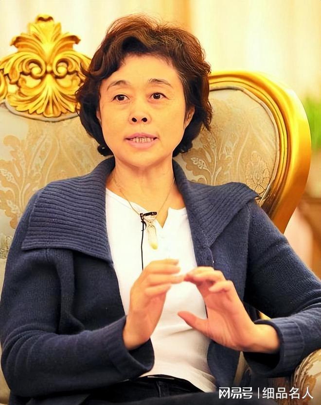 2001世界杯中國半決賽_o2年世界杯決賽視頻_歷屆世界決賽比分