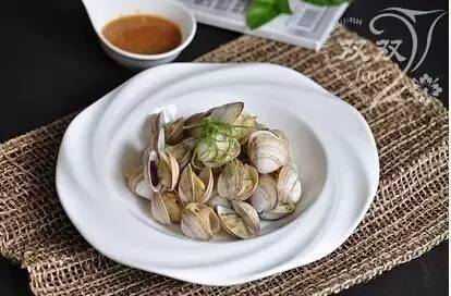 游泳潛水技巧_如何游潛泳_潛海季游泳技巧