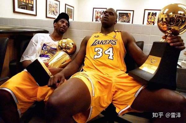 NBA超巨生涯盤(pán)點(diǎn)：科比生涯球隊配置情況